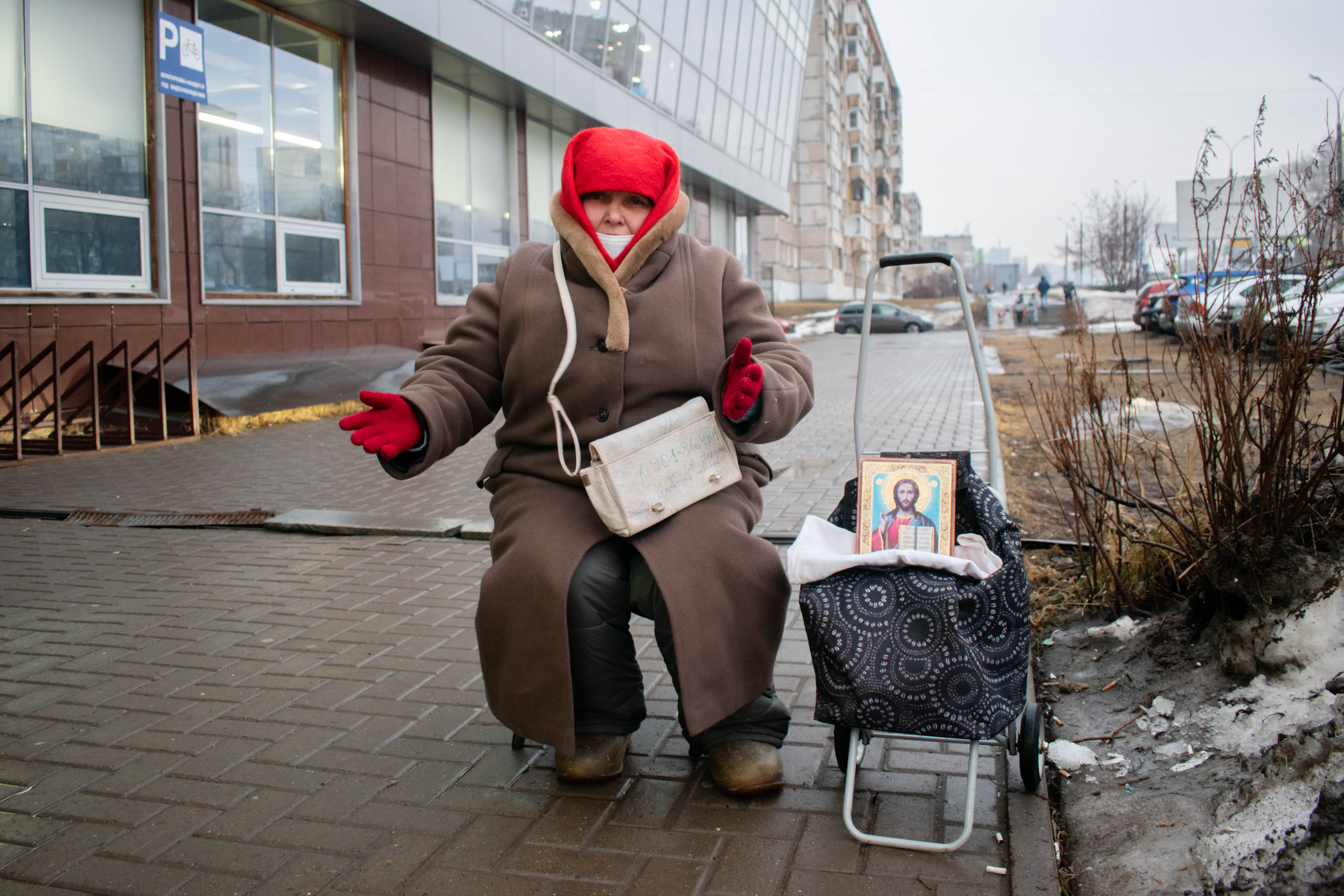 Мне не страшно – меня берегут»: бездомная из Ижевска рассказала о своем  похищении, жизни с убийцей и путешествии по стране - KP.RU